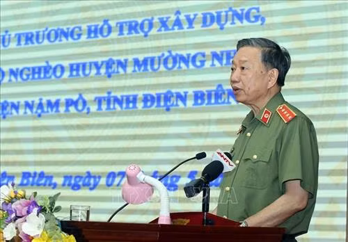 Tổng kết việc thực hiện hỗ trợ xây dựng, sửa chữa nhà ở cho các hộ nghèo trên địa bàn huyện Mường Nhé ảnh 1