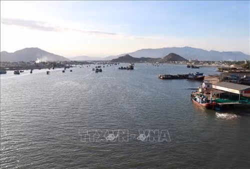 Đầm Nại rộng khoảng 1.200 ha thuộc huyện Ninh Hải, Ninh Thuận. Ảnh: Nguyễn Thành – TTXVN