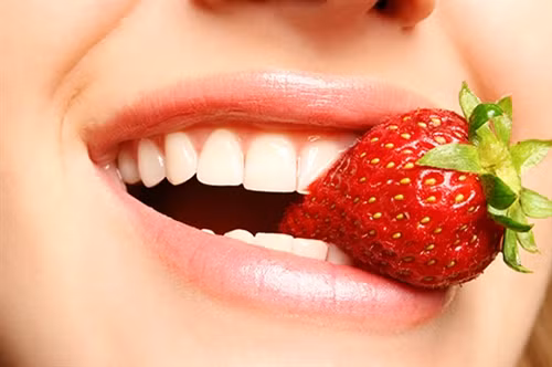 Thiếu vitamin cần thiết có thể mắc một số bệnh răng miệng ảnh 1