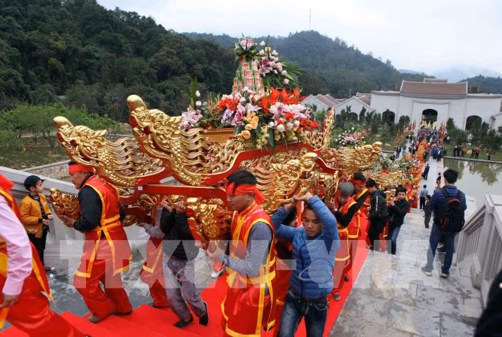 Muôn màu lễ hội tháng Giêng ảnh 6