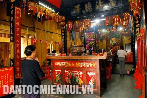 Muôn màu lễ hội tháng Giêng ảnh 9