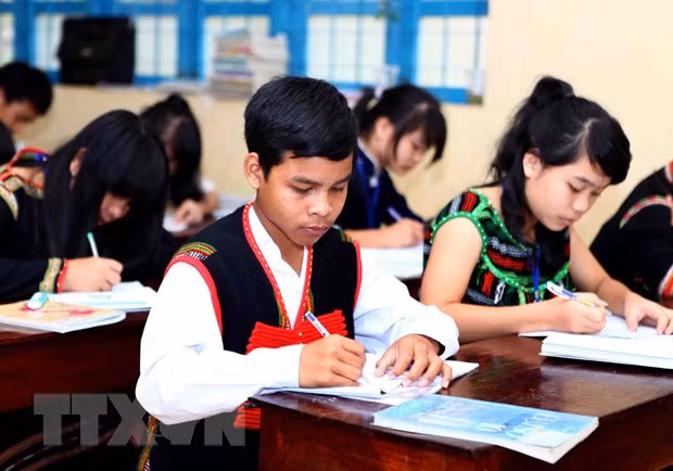 Quy định mới về chế độ cử tuyển đối với học sinh, sinh viên dân tộc thiểu số ảnh 1