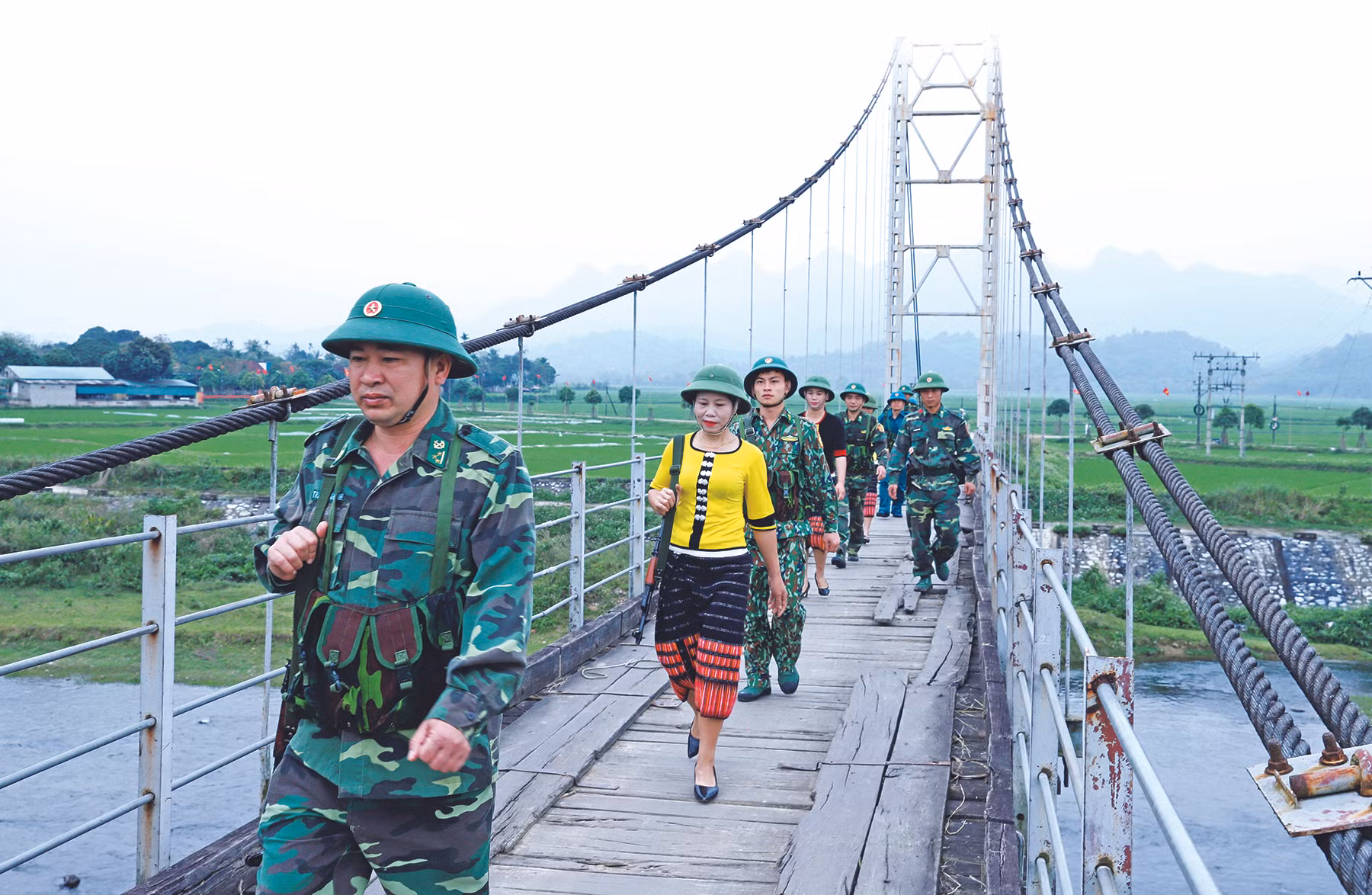 Ấm tình Quân dân nơi Miền tây xứ Nghệ ảnh 8