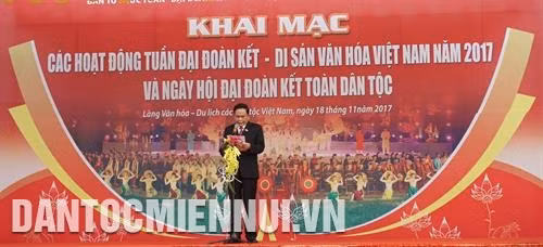 Ông Trần Thanh Mẫn, Chủ tịch UBTƯ MTTQ Việt Nam phát biểu tại lễ khai mạc Tuần " Đại đoàn kết các dân tộc - Di sản văn hóa Việt Nam"