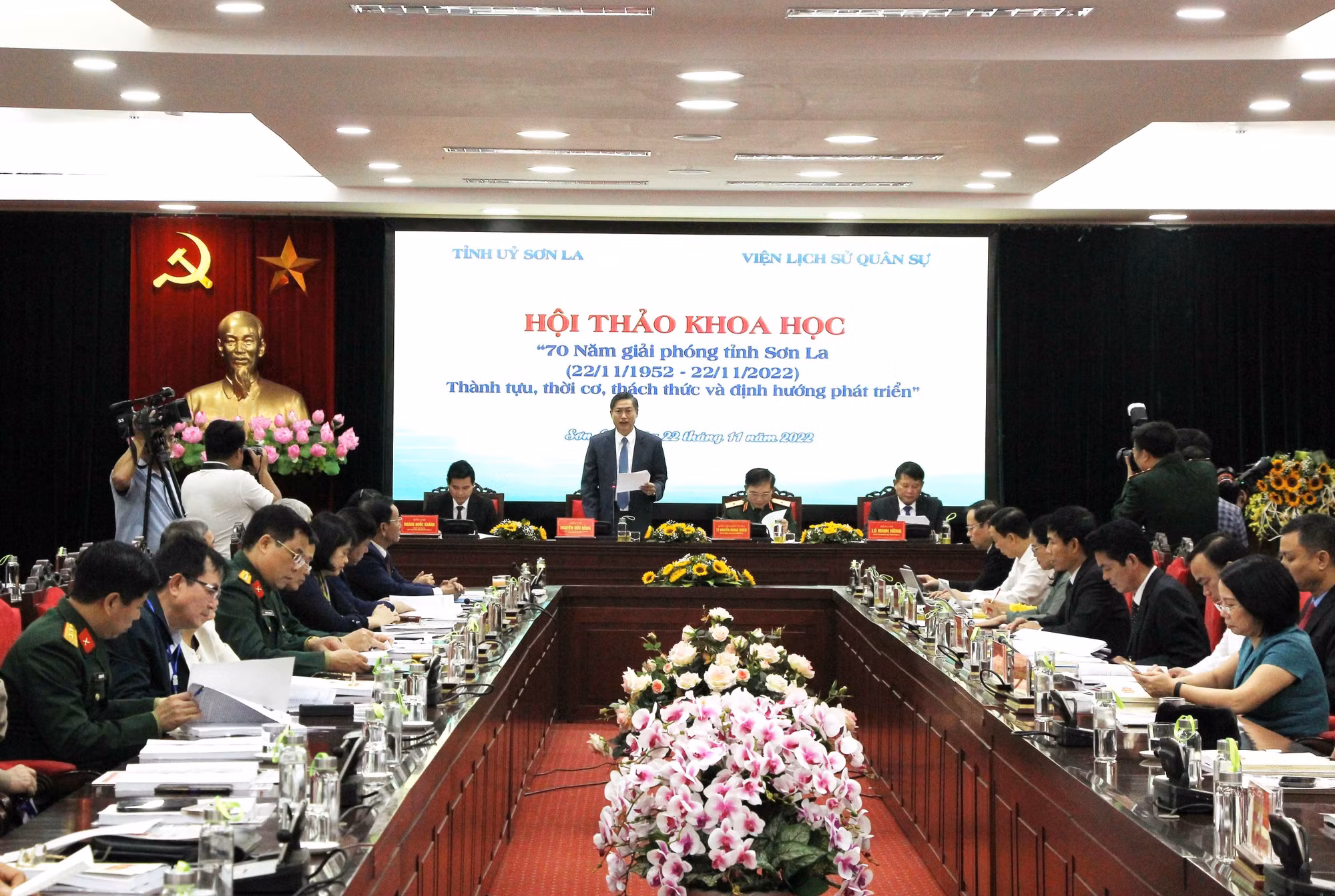 Hội thảo khoa học nhân 70 năm giải phóng tỉnh Sơn La ảnh 1