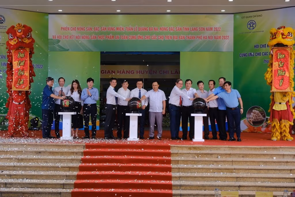 Khai mạc Tuần lễ na Lạng Sơn tại Thủ đô ảnh 1