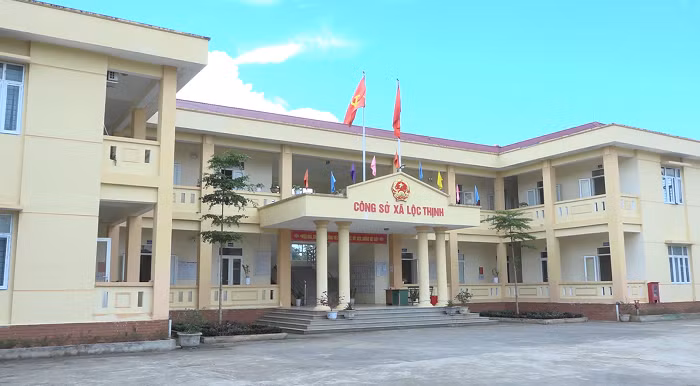 Phát huy vai trò “đi trước” của cán bộ, đảng viên trong xây dựng nông thôn mới ở xã miền núi Lộc Thịnh ảnh 1