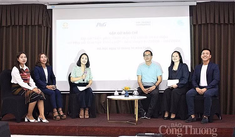 Hơn 11.000 phụ nữ dân tộc thiểu số được hỗ trợ sinh kế nhờ tín dụng tự quản ảnh 1