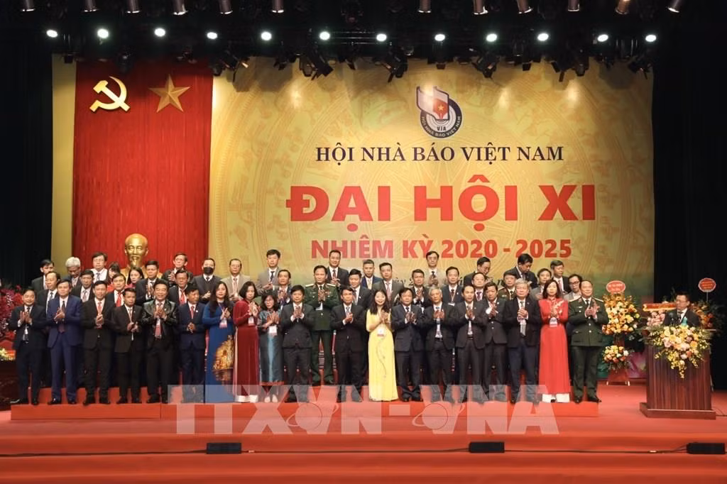 Hội Nhà báo Việt Nam: Nơi đoàn kết, tập hợp, rèn luyện bản lĩnh chính trị, đạo đức nghề nghiệp của những người làm báo ảnh 2