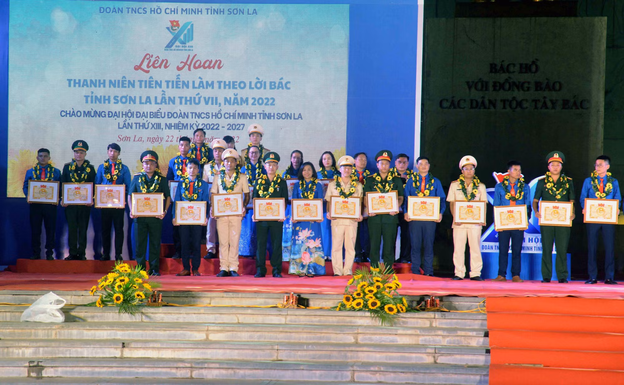 Tuổi trẻ Sơn La không ngừng phấn đấu học tập, rèn luyện ảnh 5