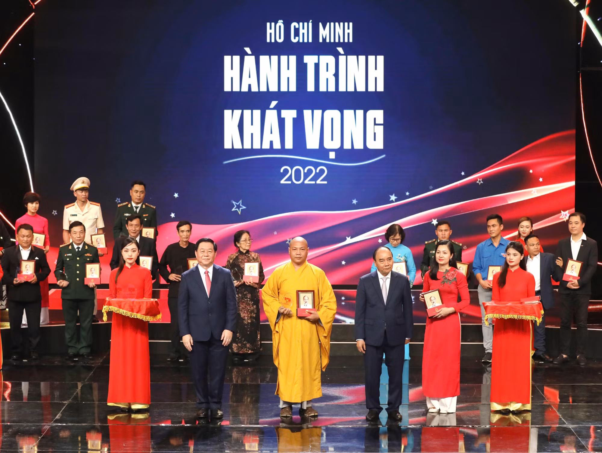 Chủ tịch nước dự Chương trình "Hồ Chí Minh - Hành trình khát vọng 2022" ảnh 4