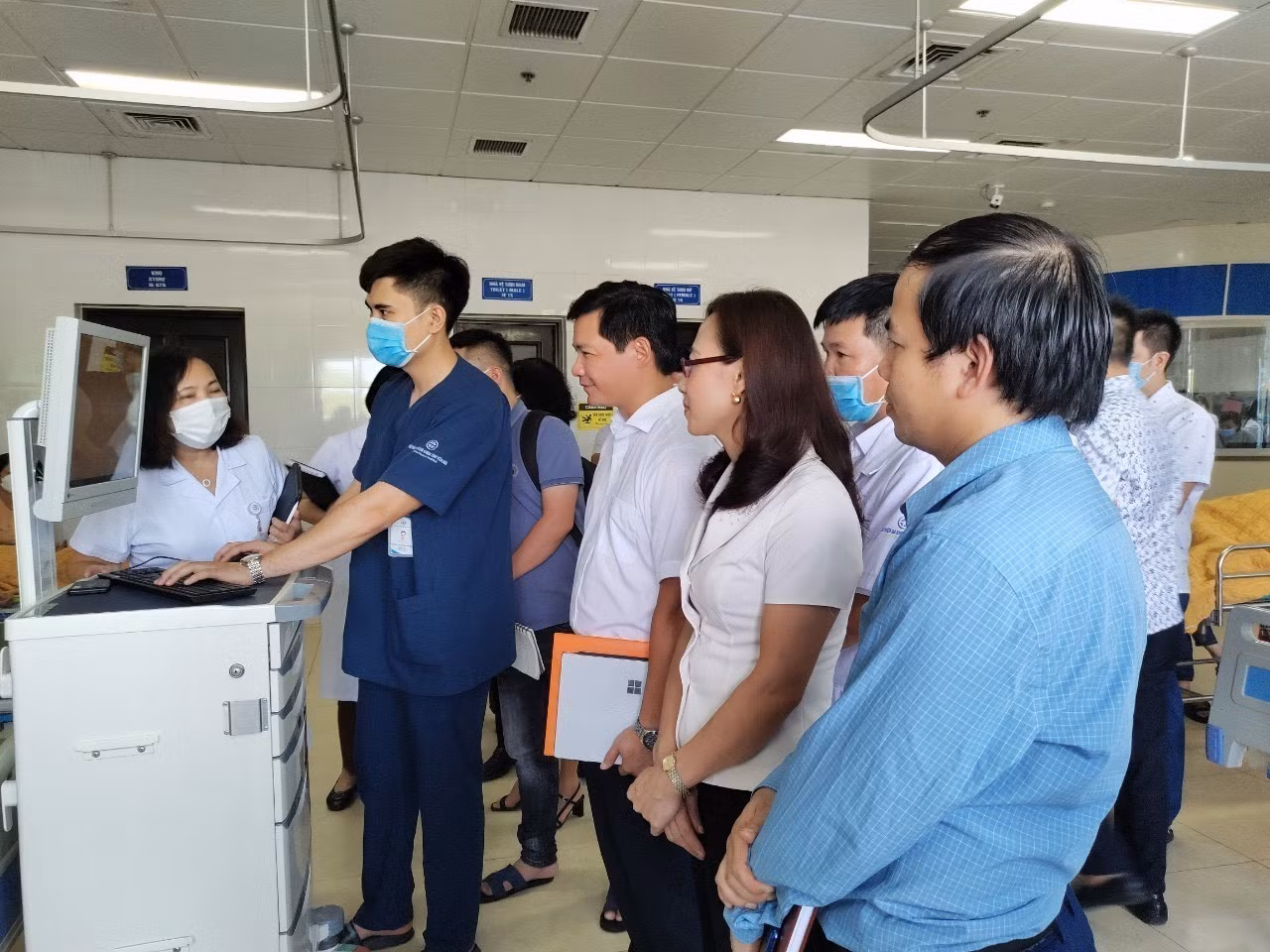 Bệnh viện đầu tiên tại vùng cao Yên Bái triển khai bệnh án điện tử ảnh 3