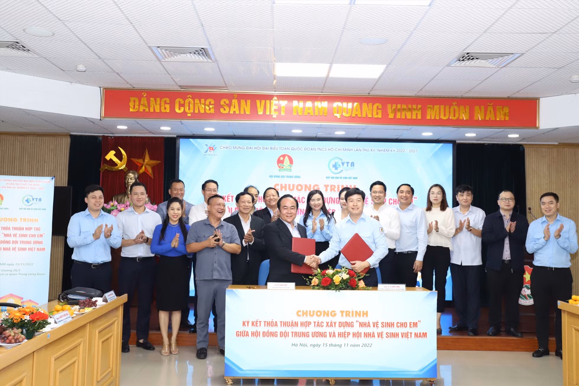 Dành 7,5 tỷ đồng xây nhà vệ sinh đạt chuẩn tại các trường học vùng sâu, vùng xa ảnh 1