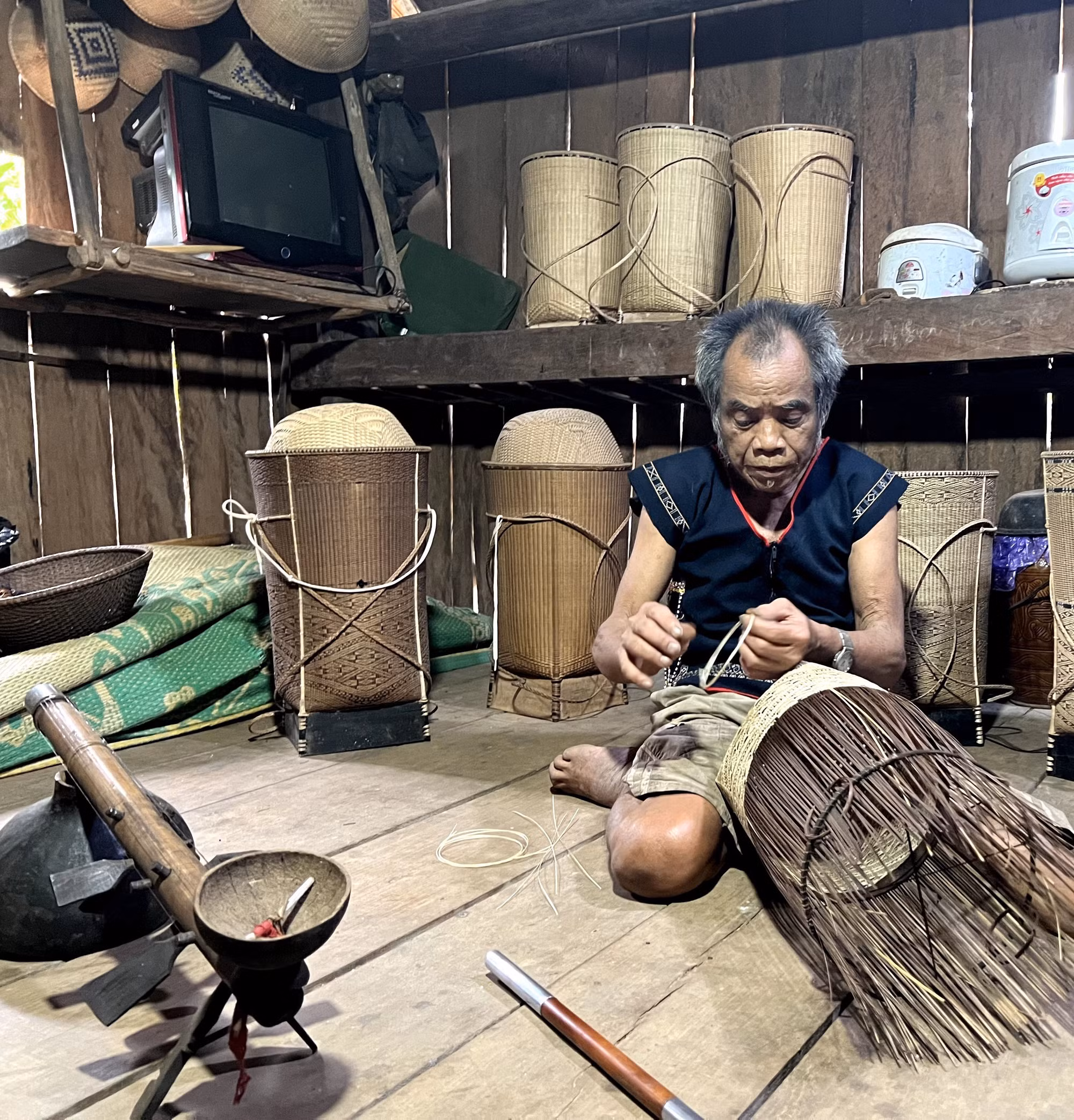 Nghệ nhân Bahnar nặng tình với văn hóa dân tộc ảnh 2