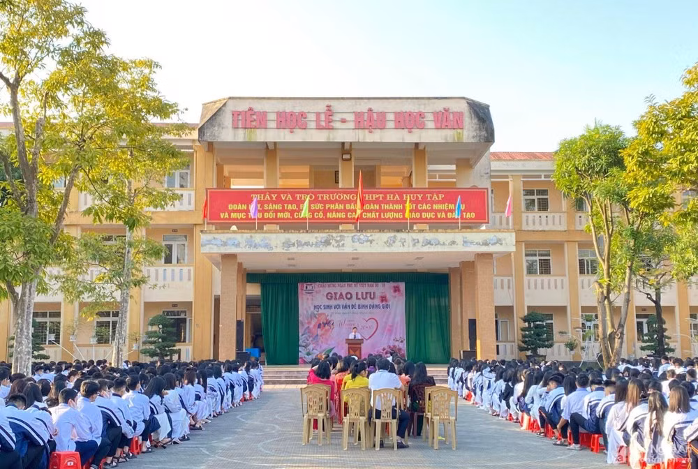Nghệ An linh hoạt thực hiện Chương trình giáo dục phổ thông mới ảnh 1 Nghệ An linh hoạt thực hiện Chương trình giáo dục phổ thông mới ảnh 1