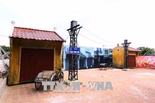 Phố đi bộ Trịnh Công Sơn khai trương vào 19h30 ngày 11/5. Ảnh: Quang Quyết-TTXVN