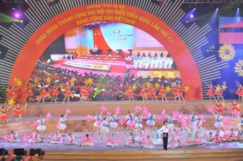 Dạ hội "Niềm tin son sắt" chào mừng thành công Đại hội Đảng XII ảnh 1