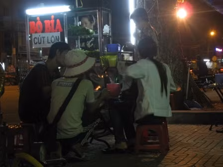 Giải quyết tình trạng ăn xin tại TP.HCM ảnh 2