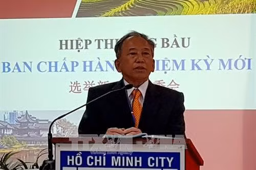 Đồng chí Dương Quan Hà, Chủ tịch Hội hữu nghị Việt Nam – Trung Quốc thành phố Hồ Chí Minh, nhiệm kỳ 2017 - 2022 phát biểu tại Đại hội. Ảnh: Thế Anh - TTXVN