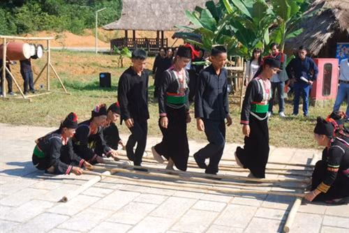 Lễ hội cầu mưa của dân tộc Khơ Mú ảnh 8