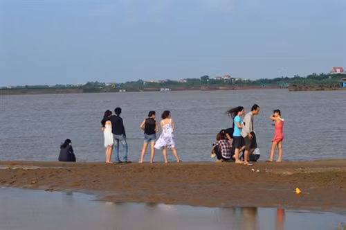 Một kiểu chụp ảnh cưới nguy hiểm ảnh 4