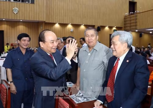 Thủ tướng Nguyễn Xuân Phúc và các đại biểu tham dự hội nghị. Ảnh: Thống Nhất-TTXVN