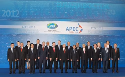 Các Trưởng đoàn dự Hội nghị Cấp cao APEC lần thứ 20, tổ chức tại thành phố Vladivostok (Liên bang Nga) năm 2012. Ảnh: Nguyễn Khang - TTXVN