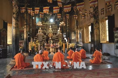 Tác phẩm ảnh chùa Sóc Trăng của tác giả Nicolas Cornet. Ảnh: TTXVN phát