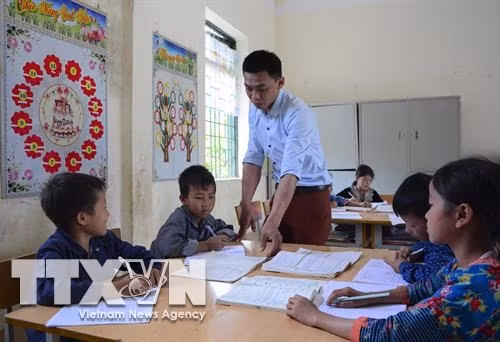 Giờ học tại trường tiểu học Chung Chải 2. Ảnh: Văn Dũng – TTXVN