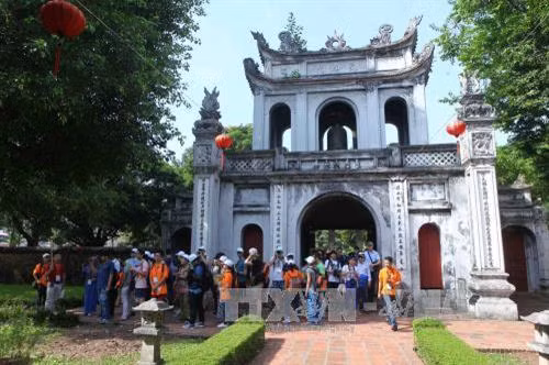 Văn Miếu - Quốc Tử Giám là một trong những điểm đến trong Tuyến du lịch vàng tham quan Hà Nội. Ảnh: Quốc Trung - TTXVN