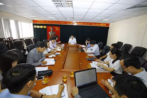 Họp Ban Giám sát Đề án Điều tra kinh tế - xã hội 53 dân tộc thiểu số