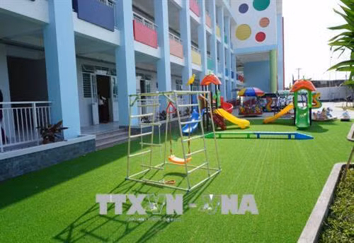 Trường Mầm non Sen Hồng (phường Tân Tạo, quận Bình Tân) với quy mô 20 phòng học sẽ được đưa vào sử dụng trong năm học mới 2018-2019. Ảnh: Thu Hoài -TTXVN
