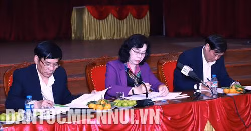 Phó Bí thư Thường trực Thành ủy Hà Nội Ngô Thị Thanh Hằng tại buổi làm việc với lãnh đạo huyện Ứng Hòa.