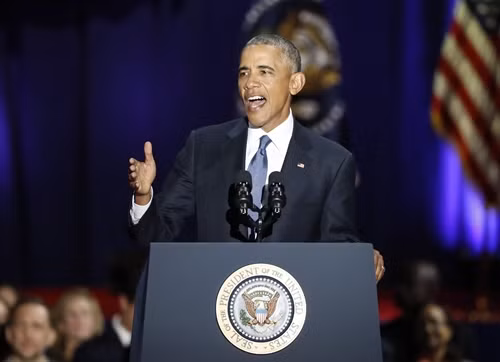 Trong ảnh (tư liệu): Tổng thống Mỹ Barack Obama phát biểu tại lễ chia tay kết thúc nhiệm kỳ ở Chicago, bang Illinois ngày 10/1. EPA/TTXVN