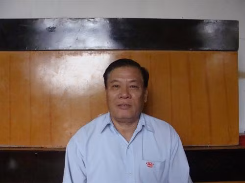 Ông Nguyễn Duy Căn - Bí thư Chi bộ xóm 4 thôn An Lá khẳng định::"Chủ trương xây dựng trường THCS xã Nghĩa An chưa được phổ biến đến các đảng viên và nhân dân đóng góp ý kiến mặc dù đây là một chủ trương quan trọng liên quan trực tiếp đến đông đảo người dân địa phương". Ảnh: Mai Hưng- TTXVN