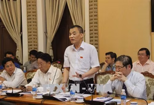 Ông Trần Văn Minh, Phó Chủ nhiệm Ủy ban Khoa học, Công nghệ và Môi trường phát biểu tại buổi làm việc. Ảnh: Xuân Dự - TTXVN
