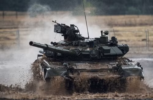 Dũng mãnh dàn xe tăng T-90 ảnh 1