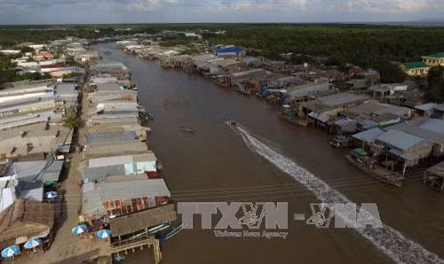 Toàn cảnh Xã Đất Mũi ngày nay. Ảnh: An Hiếu - TTXVN