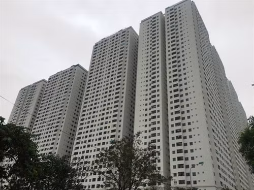 Chung cư giá rẻ nhếch nhác vì chợ cóc, hàng quán, ách tắc giao thông ảnh 3