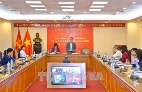 Ủy viên Trung ương Đảng, Bí thư Đảng ủy, Tổng giám đốc TTXVN Nguyễn Đức Lợi phát biểu. Ảnh: Minh Quyết - TTXVN