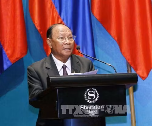 Chủ tịch Quốc hội, Chủ tịch Mặt trận đoàn kết phát triển Tổ quốc Campuchia Heng Samrin phát biểu. Ảnh: Văn Điệp – TTXVN.
