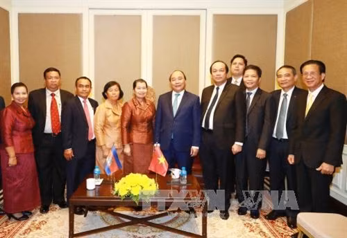 Thủ tướng Nguyễn Xuân Phúc tiếp bà Men Sam An, Phó Thủ tướng, Chủ tịch Hội hữu nghị Campuchia - Việt Nam. Ảnh: Thống Nhất – TTXVN.