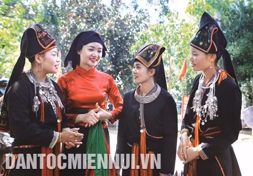 “Năm du lịch Yên Bái 2017” là nơi quy tụ, gặp gỡ của “những sắc màu văn hóa”, là cơ hội kết nối các sản phẩm văn hóa - du lịch
