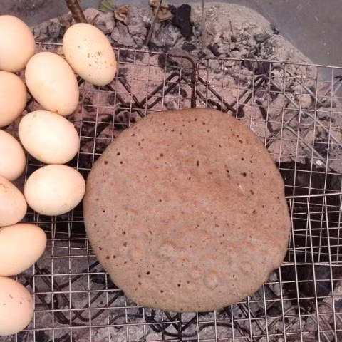 Bánh tam giác mạch ảnh 3