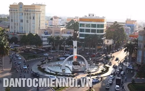 Một góc trung tâm thành phố Buôn Ma Thuột hôm nay. Ảnh: Phạm Cường