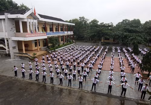 Học sinh Trường THCS xã Hải Thượng, huyện Hải Lăng