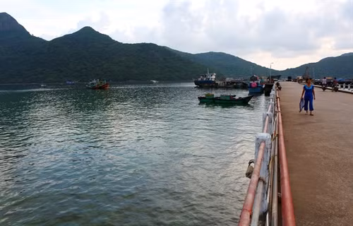Cảng biển Bến Đầm, Côn Đảo.