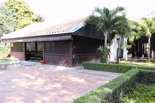 Một góc Khu di tích lịch sử Trường Dục Thanh, một điểm du lịch nổi tiếng ở Bình Thuận. Ảnh: Nguyễn Thanh - TTXVN