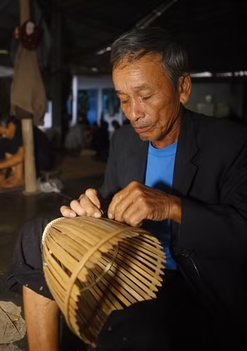 Tỉ mỉ trong từng công đoạn làm sản phẩm