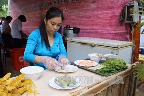 Gỏi cuốn, món ăn đặc trưng của Việt Nam. Ảnh: Gia Thuận-TTXVN